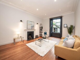 2 bedroom flat for sale in 11A Royal Crescent, New Town, Edinburgh, EH3