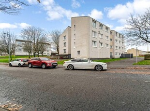 2 bedroom flat for sale in Mill Road, Glasgow, G72