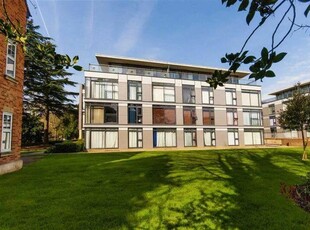 2 bedroom flat for sale in Scholars Court, Hatfield Road, St Albans, AL1