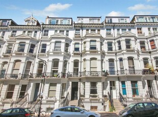 2 bedroom flat for sale in St. Michaels Place, Seven Dials, Brighton, BN1