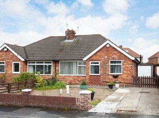 2 bedroom semi-detached bungalow for sale in Rawcliffe Way, York, YO30