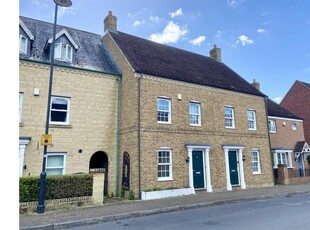 2 bedroom terraced house for sale in East Wichel Way - Wichelstowe, Swindon, SN1