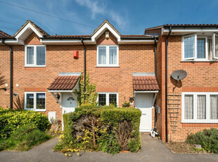 2 bedroom terraced house for sale in Home Field Drive, Nursling, Southampton, SO16