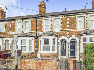 2 bedroom terraced house for sale in St. Johns Road, Caversham, Reading, Berkshire, RG4