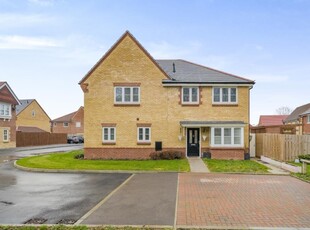 3 Bed House For Sale in Semi Rural location local to amenities, Arborfield, RG2 - 4882934
