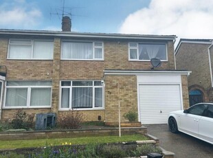 3 Bed House For Sale in Southcote / Reading, Berkshire, RG30 - 5346874