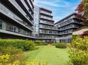 3 bedroom apartment for sale in Mount Road, Parkstone, Poole, Dorset, BH14