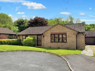 3 bedroom bungalow for sale in Ayrshire Close, Ramleaze, Swindon, Wiltshire, SN5