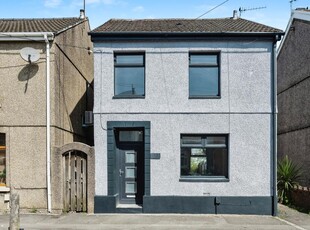 3 bedroom detached house for sale in Belgrave Road, Gorseinon, Swansea, SA4