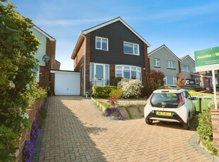 3 bedroom detached house for sale in Effingham Gardens, Southampton, Hampshire, SO19