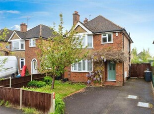 3 Bedroom Detached House For Sale In Guildford, Surrey