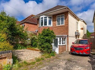 3 bedroom detached house for sale in Normanhurst Avenue, Queens Park, BH8
