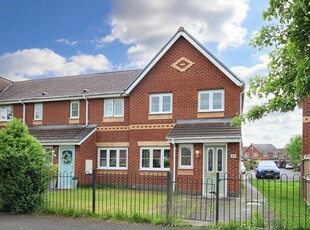 3 bedroom end of terrace house for sale in Savannah Place, Great Sankey, WA5