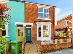 3 bedroom end of terrace house for sale in South Road, Southampton, Hampshire, SO17