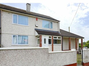 3 bedroom end of terrace house for sale in Walton Crescent, Plymouth, Devon, PL5