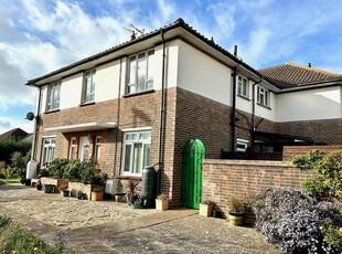 3 bedroom flat for sale in Goring Road, Goring By Sea, West Sussex, BN12 4PH, BN12