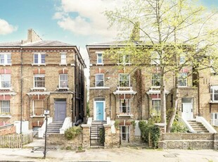 3 bedroom flat for sale in Middleton Grove, Hillmarton Conservation Area, N7