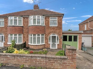3 bedroom semi-detached house for sale in Newland Park Drive, York, YO10