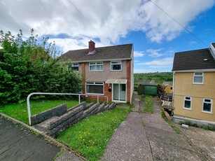 3 bedroom semi-detached house for sale in Goetre Bellaf Road, Dunvant, Swansea, City And County of Swansea., SA2