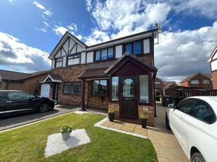 3 Bedroom Semi-detached House For Sale In Manchester, Greater Manchester