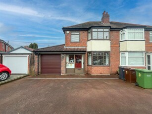 3 bedroom semi-detached house for sale in Meadow Grove, Solihull, B92 7JD, B92