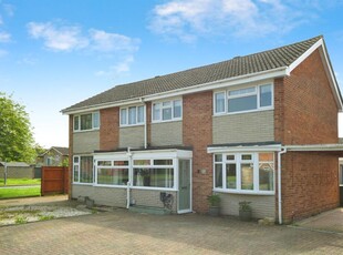 3 bedroom semi-detached house for sale in St. Andrews Green, Swindon, SN3