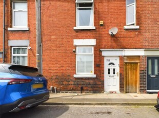 3 bedroom terraced house for sale in Foden Street, Stoke-on-Trent, ST4