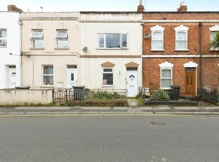 3 bedroom terraced house for sale in High Street, Gloucester, Gloucestershire, GL1