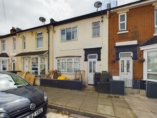 3 bedroom terraced house for sale in Knox Road, Stamshaw, Portsmouth, PO2