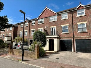 3 bedroom terraced house for sale in Ratton Road, Eastbourne, East Sussex, BN21