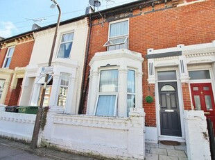 3 bedroom terraced house for sale in Seagrove Road, North End, PO2