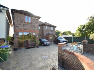 4 Bedroom Detached House For Rent In Fareham, Hampshire