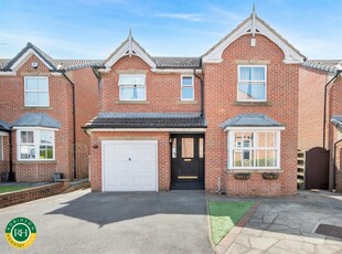 4 bedroom detached house for sale in Conway Court, Bessacarr, Doncaster, DN4