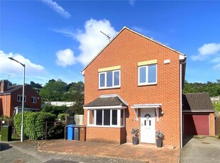 4 bedroom detached house for sale in Margate Road, Ipswich, Suffolk, IP3