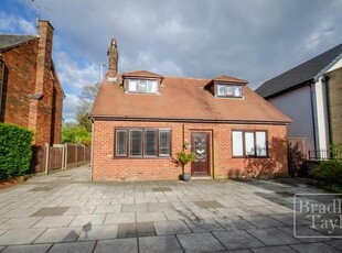 4 Bedroom Detached House For Sale In Penwortham