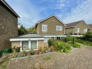 4 bedroom detached house for sale in Sarsen Close, Old Town, Swindon, SN1