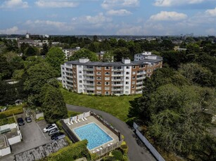 4 bedroom penthouse for sale in The Avenue, Branksome Park, Poole, BH13