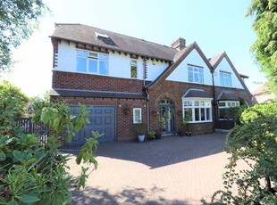 4 bedroom semi-detached house for sale in Hall Nook, Penketh, WA5 , WA5