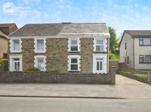 4 bedroom semi-detached house for sale in Victoria Road, Waunarlwydd, Swansea, West Glamorgan, SA5
