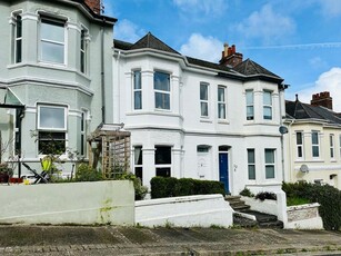 4 bedroom terraced house for sale in Kinross Avenue, Lipson, Plymouth, PL4