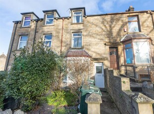 4 bedroom terraced house for sale in South Road, Lancaster, LA1