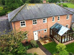 4 Bedroom Terraced House For Sale In Southwell, Nottinghamshire