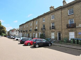 4 bedroom town house for sale in Cranbury Place, Southampton, SO14