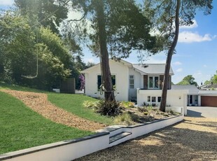 5 bedroom detached house for sale in Elgin Road, Lower Parkstone, BH14