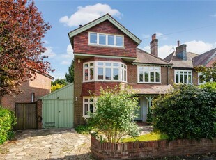 5 bedroom detached house for sale in Glen Eyre Way, Bassett, Southampton, Hampshire, SO16