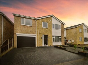 5 bedroom detached house for sale in Stoops Lane, Bessacarr, Doncaster, South Yorkshire, DN4