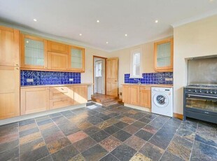 5 Bedroom Semi-detached House For Sale In Acton, London