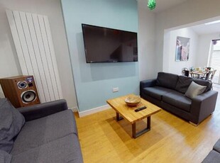 6 Bedroom Semi-detached House For Rent In Dunkirk, Nottingham