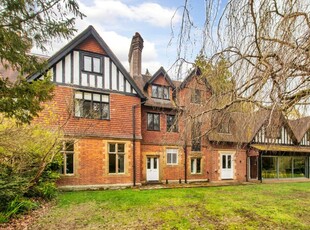 8 bedroom semi-detached house for sale in Lower Green Road, Speldhurst, Tunbridge Wells, Kent, TN3