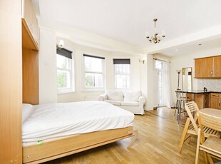 Flat in Abbey Road, St John's Wood, NW8